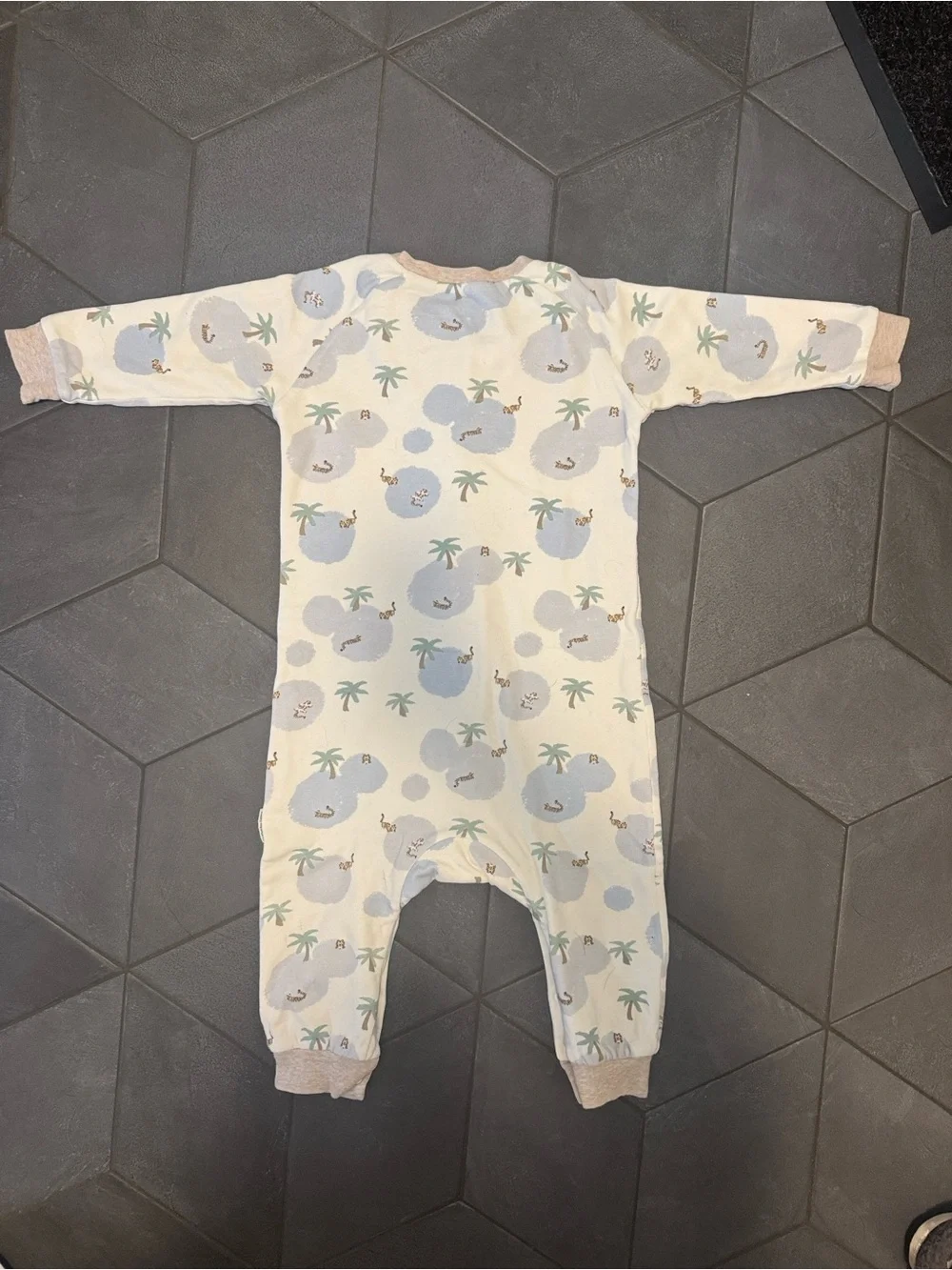 NWOT Nest Designs Tiger & Palm Tree Footless Sleeper Size 2.0 TOG (18M-2.5T)